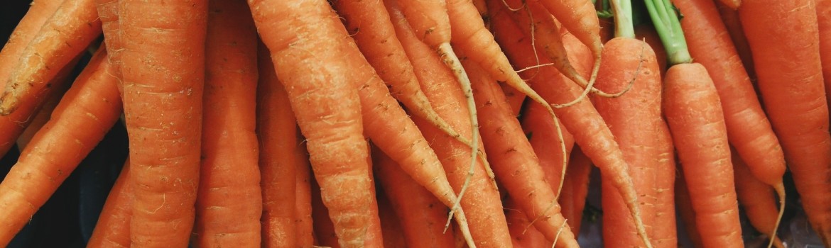 carrots-1082251_1920
